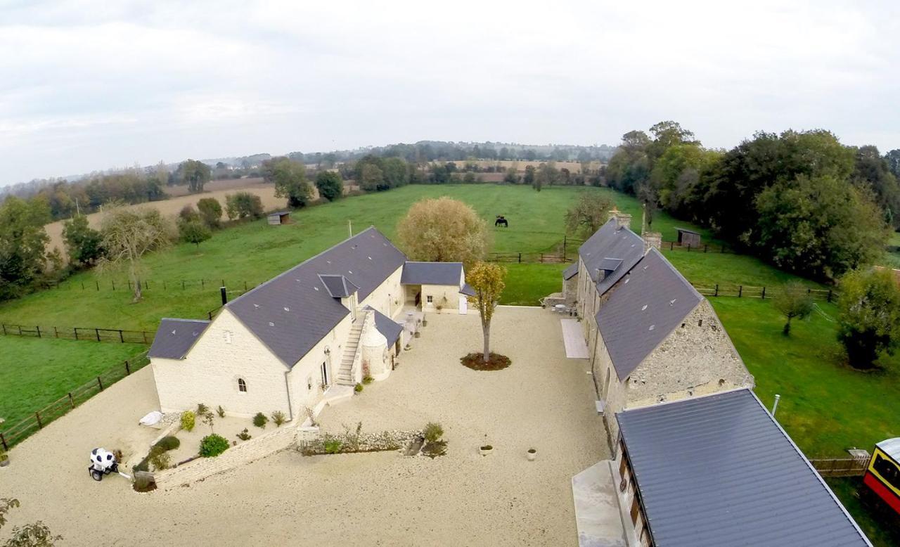 Les Perelles Bed and Breakfast Saint-Vigor-le-Grand Εξωτερικό φωτογραφία